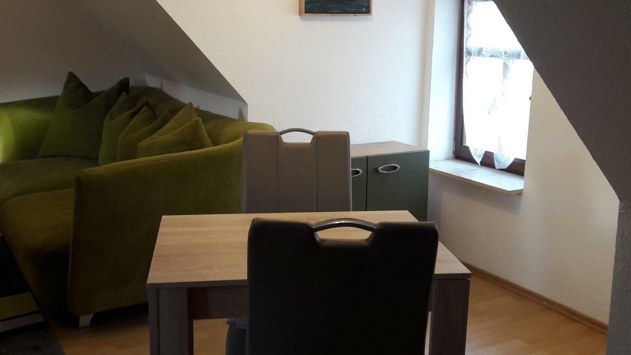 Zum Kleinen Riesen Apartment Erfurt Ngoại thất bức ảnh